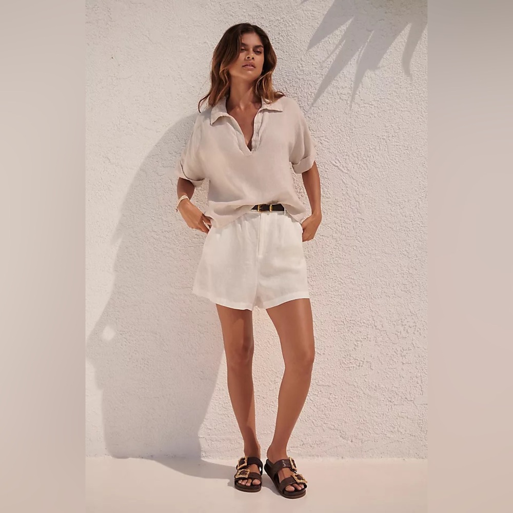 sundays Lightweight Short Sleeve V-Neck Top in Beige